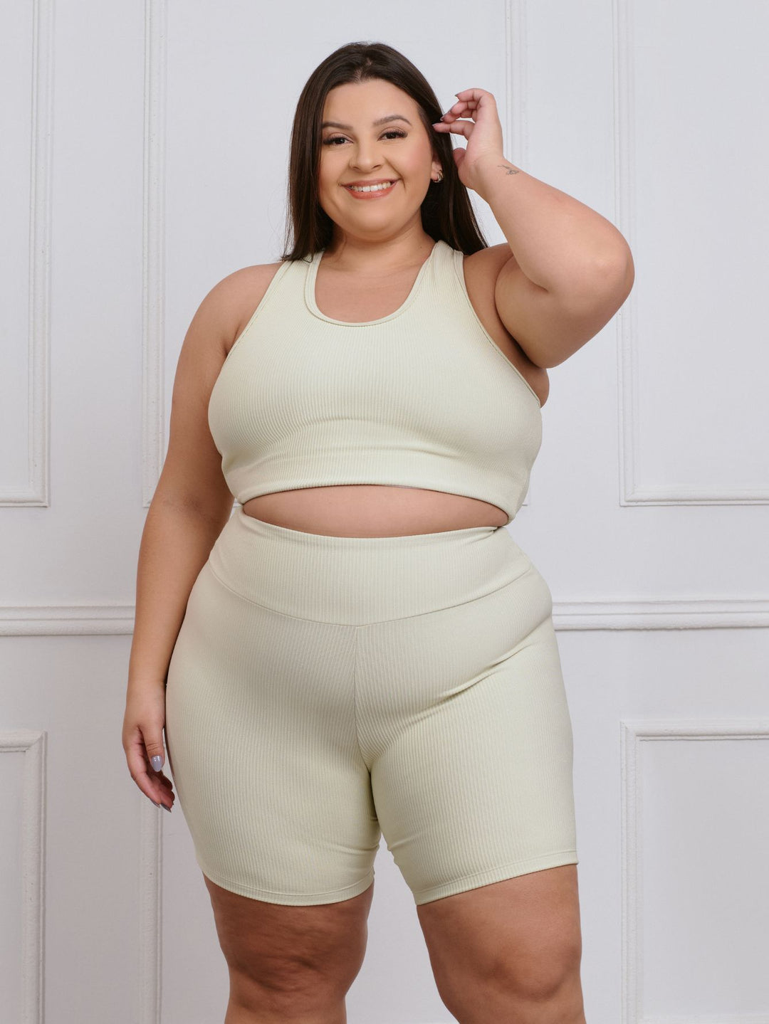 Conjunto Canelado Plus Size | Bermuda + Top — Zero Transparência para Você Treinar sem Preocupação